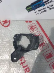 Кронштейн фары противотуманной правой Mazda CX-5