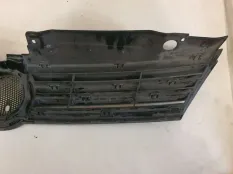 Решетка радиатора Volkswagen Jetta 6