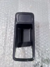 Накладка внутренней ручки двери Ford Focus