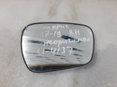 Зеркальный элемент правый Hyundai Solaris 2