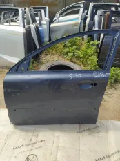 Дверь Volvo S40