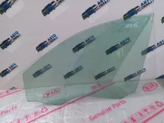 Стекло двери Renault Megane 2