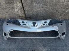Бампер Toyota RAV4
