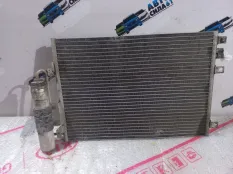 Радиатор кондиционера Renault Symbol 2