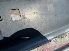 Бампер Toyota Camry
