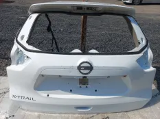 Крышка багажника Nissan X-Trail