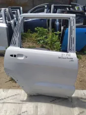 Дверь Jeep Grand Cherokee