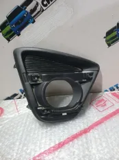 Накладка противотуманной фары Mazda CX-5