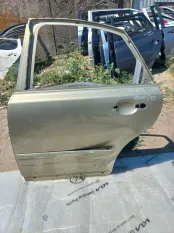 Дверь Volvo S40