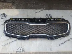 Решетка радиатора Kia Sportage 4
