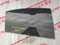 Стекло двери Mazda 6