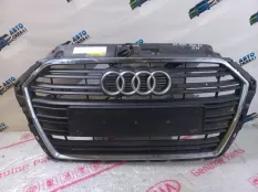 Решетка радиатора Audi A3