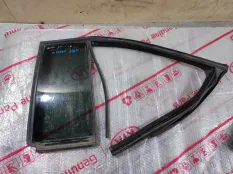 Форточка двери Volkswagen Touran