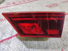 Фонарь в крышку багажника Kia Cerato 4