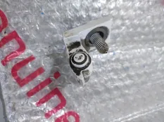 Петля двери Skoda Octavia A7