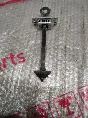 Ограничитель двери Mazda Cx-5