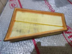 Фильтр воздушный двигателя Renault Fluence