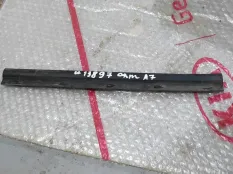 уплотнитель капота Skoda Octavia A7