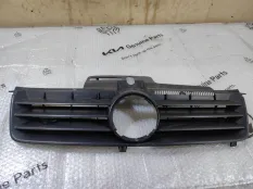 Решетка радиатора Volkswagen Polo 4
