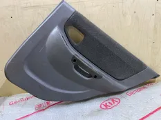 Обшивка двери Hyundai Accent