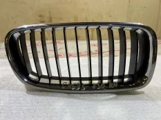 Решетка радиатора Bmw 3