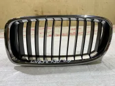 Решетка радиатора Bmw 3