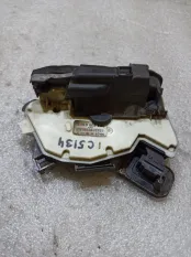 Замок задней двери Volkswagen Jetta 6