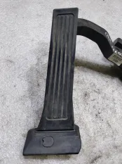 Педаль газа Hyundai i40