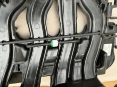 Коллектор впускной Лада Веста