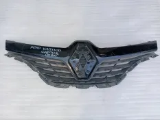 Решетка радиатора Renault Captur