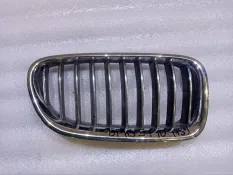 Решетка радиатора BMW 5