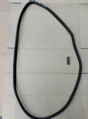 Уплотнитель двери Hyundai i40