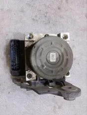 Блок управления ABS Skoda Octavia 7