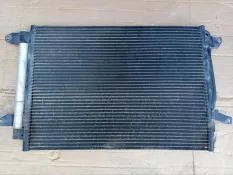 Радиатор кондиционера Volkswagen Jetta 6