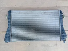 Радиатор интеркулера Volkswagen Jetta 6