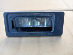 Фонарь подсветки номера Volkswagen Jetta 6