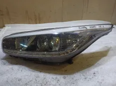 Фара Kia Ceed