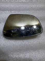 Зеркальный элемент левый Kia Ceed 2