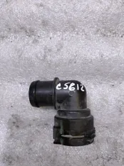 Фланец системы охлаждения Volkswagen Jetta 6