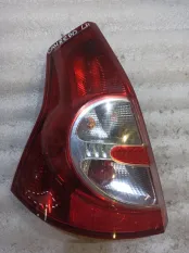 Фонарь Renault Sandero
