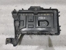 Площадка под акб Volkswagen Jetta 6