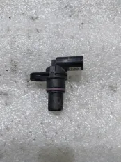 Датчик распредвала Skoda Octavia A7