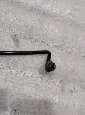 Упор капота Volkswagen Jetta 6