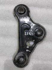 Кронштейн подрамника Hyundai i40