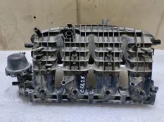 Коллектор впускной Volkswagen Jetta 6