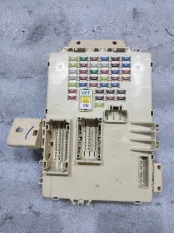 Блок предохранителей Hyundai i40