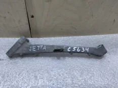 Кронштейн впускного коллектора Volkswagen Jetta 6