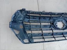 Решетка радиатора Toyota Land Cruiser 200