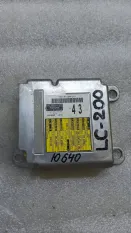 Блок управления подушками Toyota Land Cruiser 200