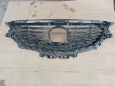 Решетка радиатора Mazda 6